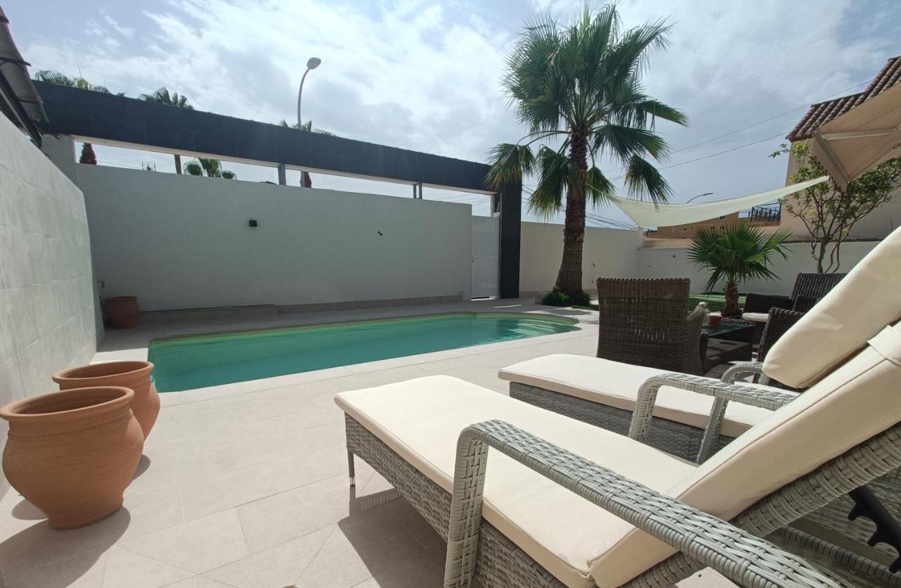 Stunning Villa In Aguadulce, Almeria Private Pool 400 Sqm Area 800M Beach Aguadulce  Eksteriør billede